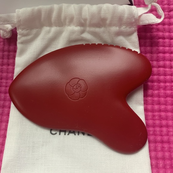 Chanel N0 1 de Chanel Massage Accessory